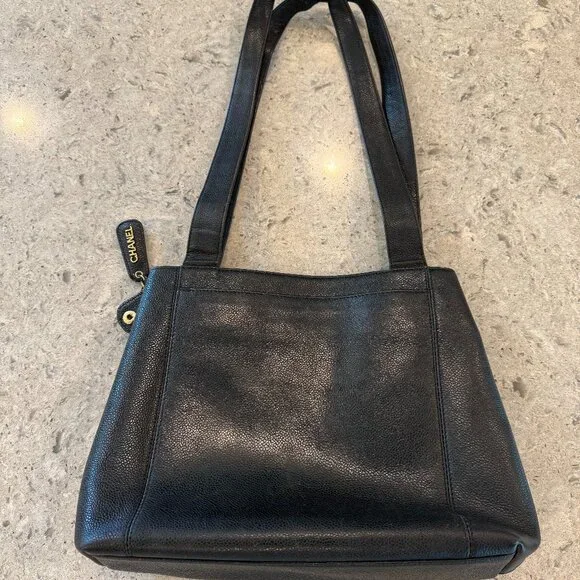EUC CHANEL CAVIAR SHOULDER BAG BLACK (POSHMARK AUTHENTICATED)